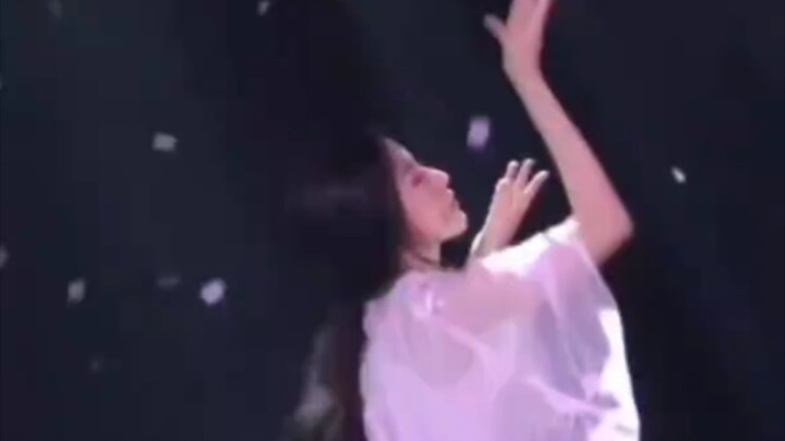 Let’s take a look back at Ye Shuhua, once hailed by many as the most useless character in the fifth 