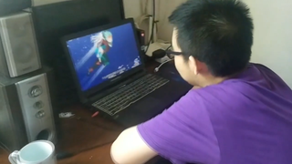 Apa yang harus dilakukan ketika adik laki-laki Anda menonton Hero Academia