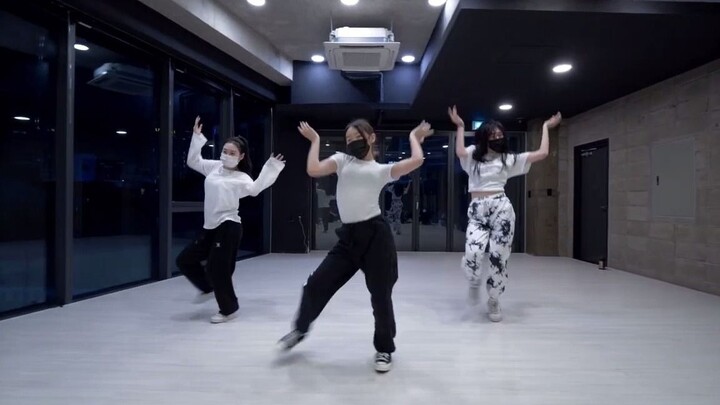 Dance cover- LISA- MONEY