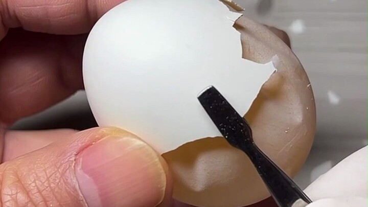 I have to peel raw eggs every day.