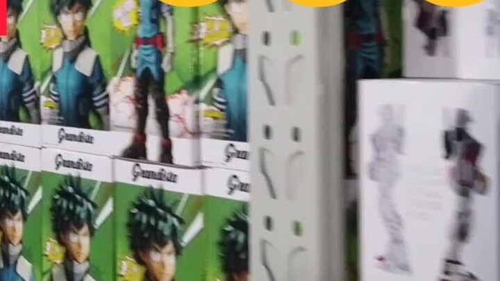 มายฮีโร่ อคาเดเมีย 600 กล่อง วางพักผ่อน