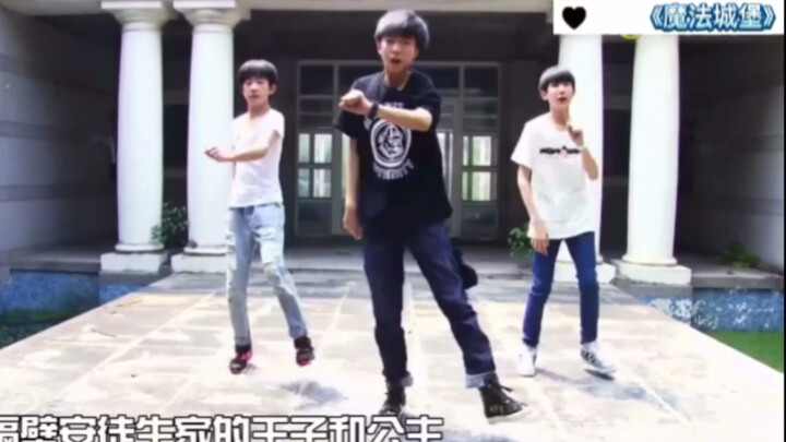 Throwback to TFBoys' impromptu dance version of "Magic Castle"—why do they sound so good during thei