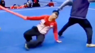 Meski aku membuka mataku, dia mungkin tidak bisa bersembunyi dariku.