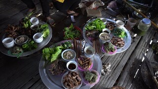 BỮA CƠM TOÀN MÓN DÂN TỘC THÁI TÂY BẮC