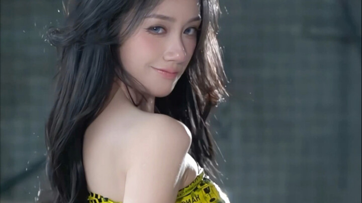 كواليس تحدي الشريط اللاصق