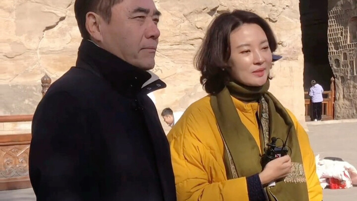 “Vạn Thọ Đế Quân thị sát hang đá Vân Cương”