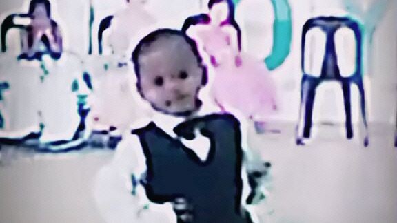 bat nyo kasi pinilit, nag lakad matatag tuloy hahaha