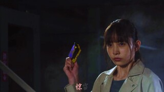 亚 克 的 首 次 登 场