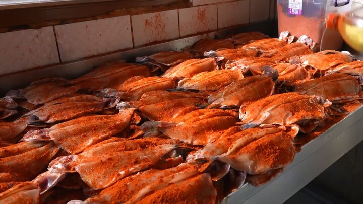 【Ikan trout bakar, menyentuh titik lemah masakan Timur Tengah: makanan laut】