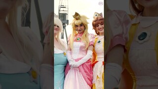 👀 PICK YOUR FAVOURITE MARIO PRINCESS 💖 Princess Peach, Daisy & Rosalina Cosplay #shorts