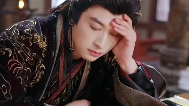 chàng trai xuyên không vào phế thái tử