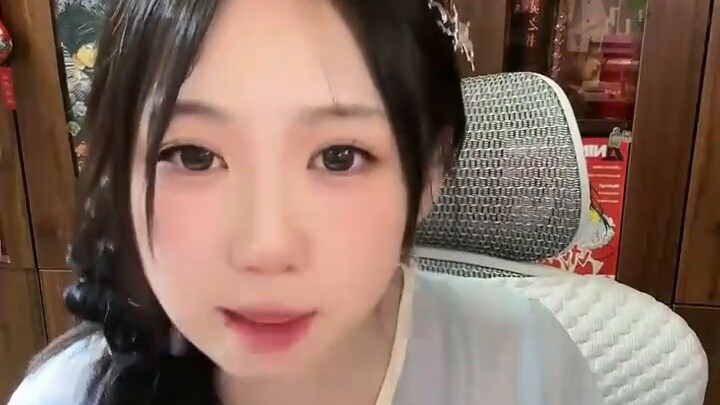 Bagaimana Mu Peiling, satu-satunya selir Han Li dalam "Perjalanan Seorang Manusia Menuju Keabadian",