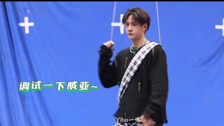 Because of this dance video set to Russian music, Yibo became a hit on YouTube in Russia and was aff