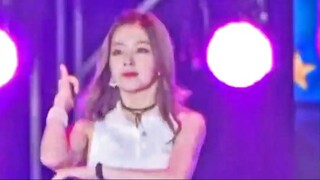 Red Velvet Irene dance gentleman 😅#irene #ireneredvelvet #baejoohyun #redvelvet #kpop #foryou