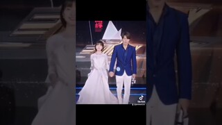 Tong Xiao You became Lu Xing Cheng's model in Fashion Cup #JerryYan #ShenYue #countyourluckystars