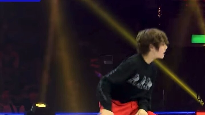นักเต้นมืออาชีพในแวดวงฮิปฮอปวิเคราะห์วิดีโอการแข่งขันแบทเทิลของ JayJay เด็กฝึกหัดของ SM ตอนที่ 2 Jay
