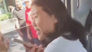 Xiaohongshu TV's long-awaited female taxi-hailing model left the female driver speechless
