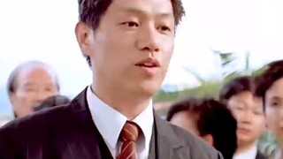 小伙为了上位，竟然给上司送一吨重的金猪