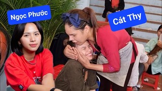 Nghệ sĩ hài Ngọc Phước ghé thăm DIVA Cát Thy bánh tráng trộn - Ẩm thực Cha Rồng