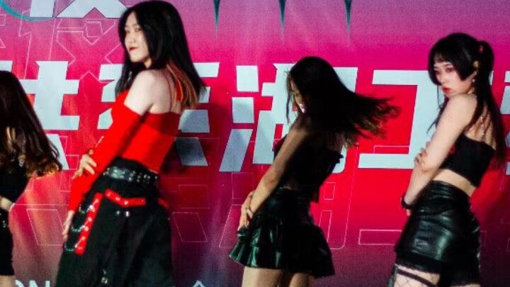 [tomboy cover dance] The tomboy necklace fell off at the beginning of the show at the Hugong playgro