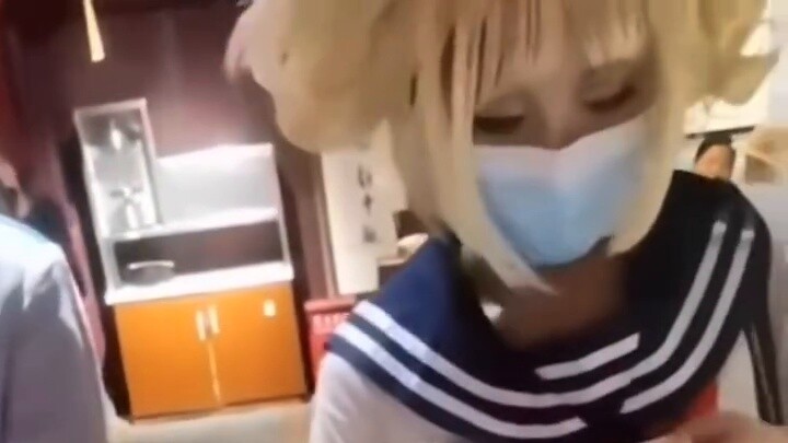 Angela opens the group locker girl original video full version