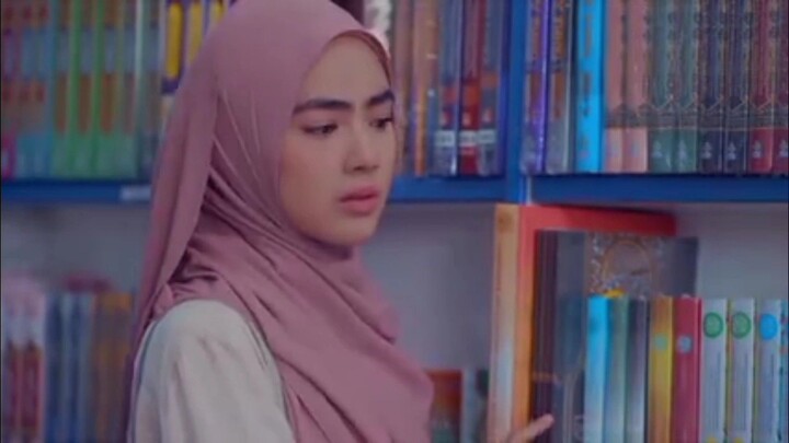 Hening Rindu - Marsha Milan (Ost film Aku Bukan Ustadzah)