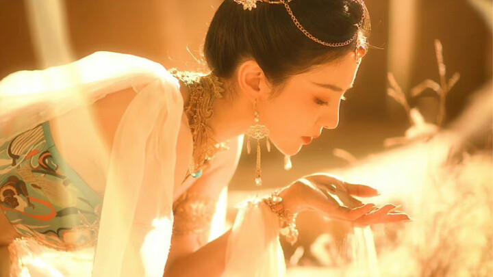 Henan Satellite TV doesn't have money to hire celebrities, why did it hire a bunch of gods?