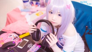 Nonstop 10d đeo tai nghe và tận hưởng