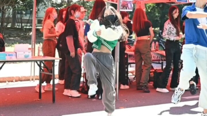 Club recruitment random dance—can't dance, but I'm a social butterfly!