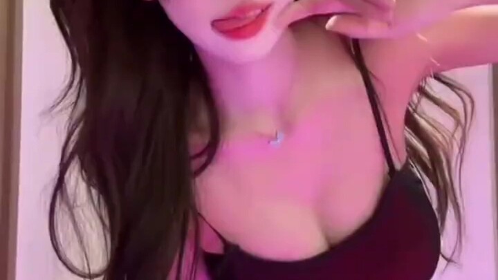 这4位美女你选择哪一个共舞