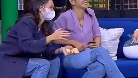 Enak tapi sesek paru-paru😆