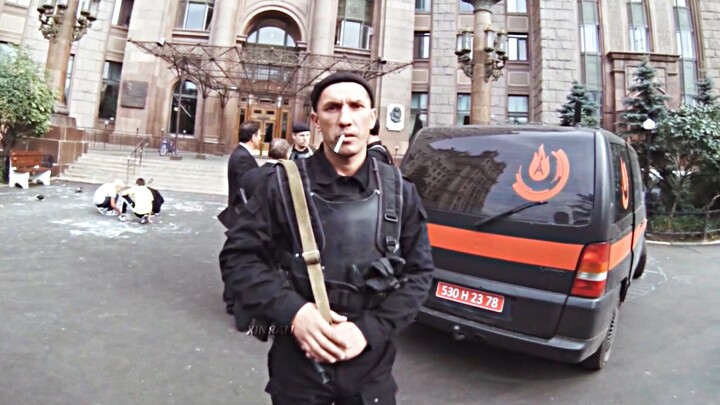 “Feel the immersive, hardcore first-person shooter—so lifelike!”