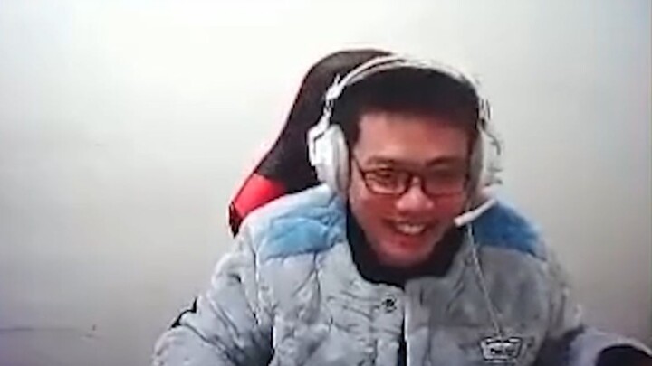 Chiếc áo này minh họa hoàn hảo câu nói: “Nguyên liệu thượng hạng thường chỉ cần cách chế biến đơn gi