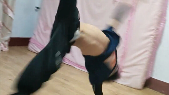 Đã đến lúc thể hiện thực lực thật sự rồi! Chiêu này của cậu nhóc đỉnh quá!