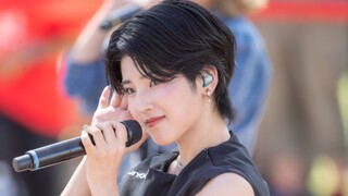 小岛花，一个19岁的短发女孩子。