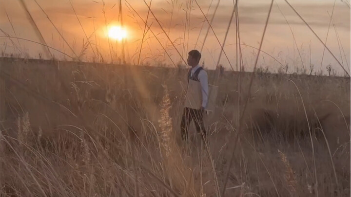 Yaosheng presents "Merry Christmas Mr. Lawrence"