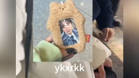 kpop爱豆和小卡只有kpop人才懂的痛，也太真实了！