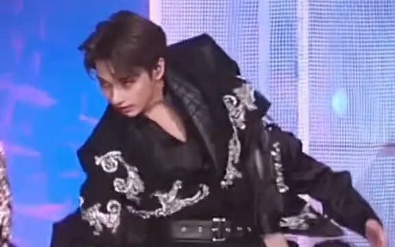เซเว่นทีน วอนจุนฮวี การเปลี่ยนแปลงสู่แดนซ์ไลน์สายพละกำลัง