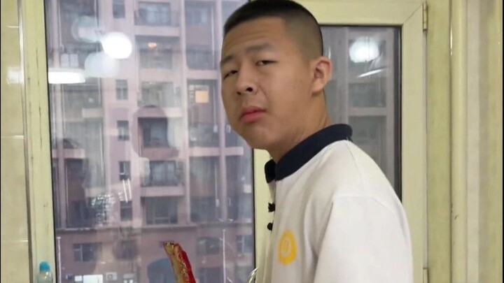 Web Celebrity Profile No. 107: Guo Lijia