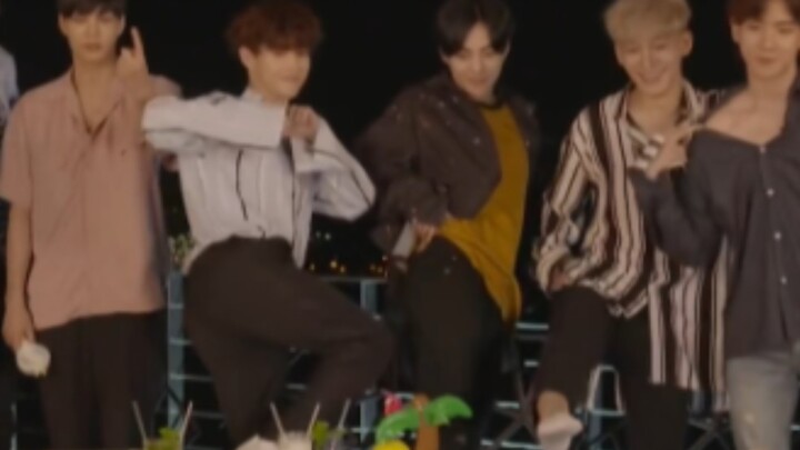 【EXO】Pantat Pria Macho