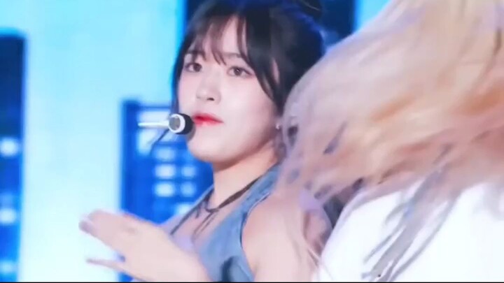 Don’t Blink… You’ll Miss It ✨ #kpop #dance #fancam
