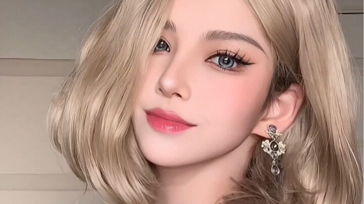 Cảm giác có thể đi đóng Mean girl rồi