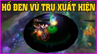 Hố đen vũ trụ bỗng nhiên xuất hiện trong game, Khi Faker 1 vs 1 thì không ai chịu nổi