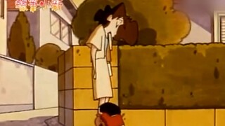 Tình tiết đẫm nước mắt nhất trong những ngày đầu của "Crayon Shin-chan", khi Shin-chan chỉ có thể tu
