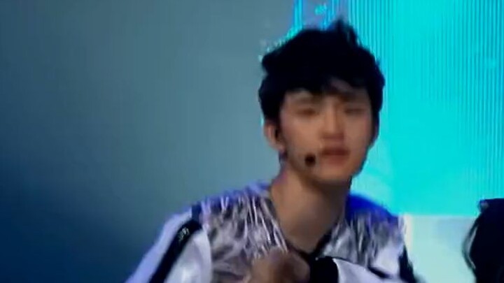 【Đô Kính Tú】‘history’ một mình hát 40 giây.. 14/04/2012