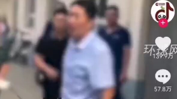 การเรียกร้องค่าจ้างด้วยเจตนาไม่สุจริต