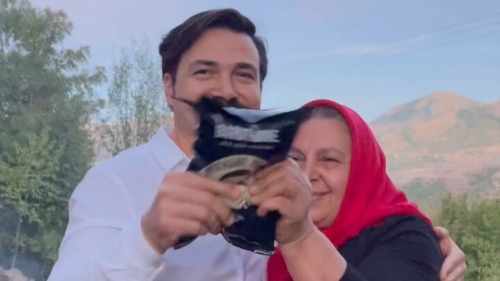 My mom often says that a cold heart needs a warm smile.