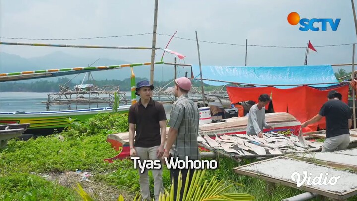 ambisi licik penjual ikan asin