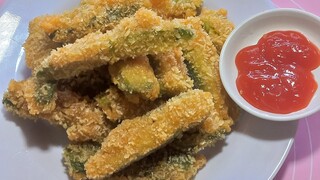 có bơ cả nhà làm món ăn này cho bé nha.bé rất thích.