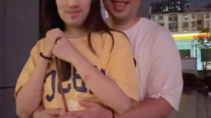 I finally get to see her!